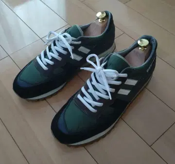 마라톤 스니커즈