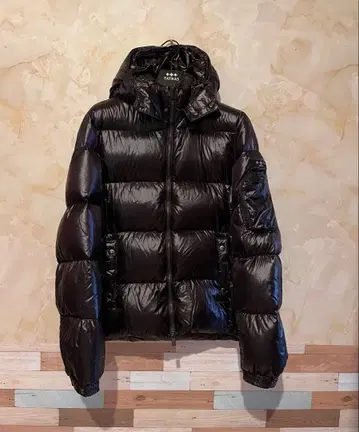 [ 레어 사이즈 ] TATRAS 타트라스 BELBO 벨보 다운 자켓