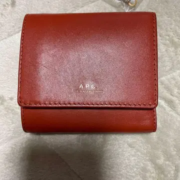 A.P.C. 3단 폴더형 지갑 오렌지