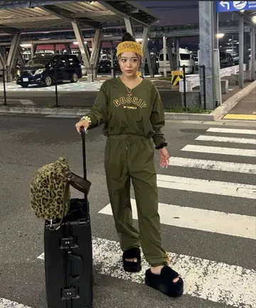 AINA - 나일론 셋업 made in INTER FACTORY