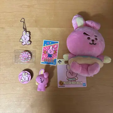 쿠키 봉제 인형과 굿즈 세트
