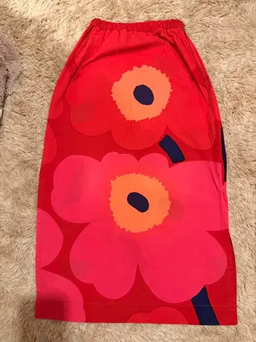 마리메꼬 우니코 롱 스커트 빨간색