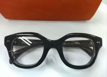 장인 카도야 진지로 작