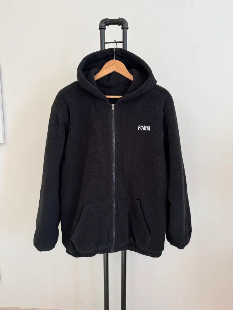 fcmm 후드,조거 세트 #fcmm,#에프씨엠엠,#후드티,#조거팬츠,#트레이닝셋트 on Bunjang Global Site.