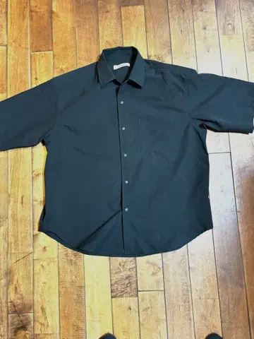 반팔 셔츠 블랙