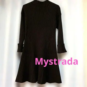 Mustarda의 리브 편직 긴팔 니트 원피스 38