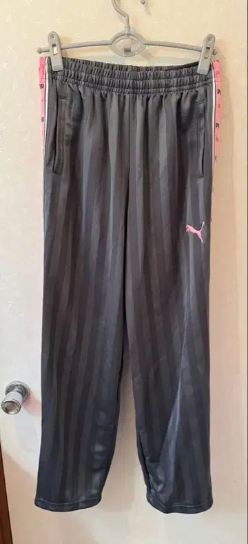 PUMA 저지 팬츠 그레이 x 핑크 M 사이즈