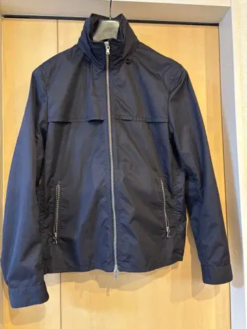 네이비 나일론 자켓