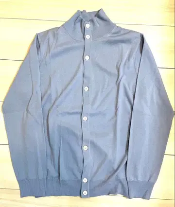 EDIFICE 스탠드 카라 니트 스카이블루 44