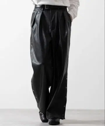 [ CLEL ] 멀티 실루엣 루즈 사이드 버튼 팬츠