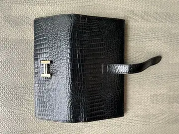 크로커다일 패턴 블랙 장지갑