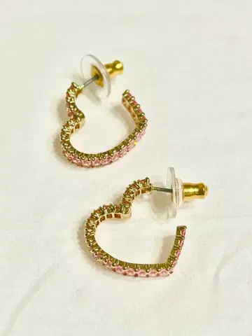 스와로브스키 귀걸이 매트릭스 하트 Matrix