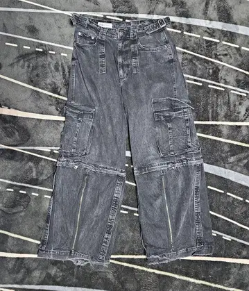 [ 즉완품 ] 카고 데님 팬츠 opium y2k