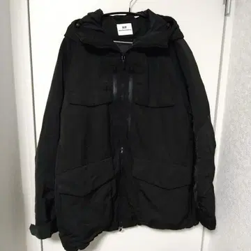 유니클로 White Mountaineering 다운 XL 하이브리드