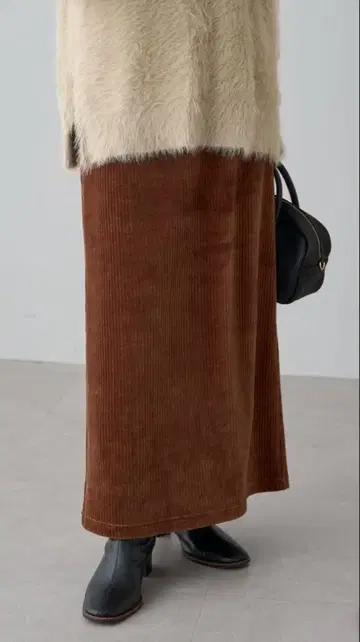 24년 퓨어세신 스트레치 코르 스커트