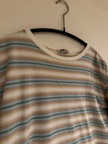 AURALEE 스트라이프 긴팔 티셔츠 2025