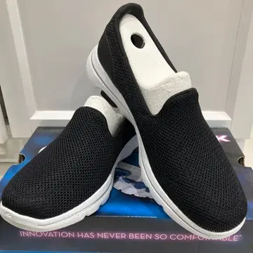 스케쳐스/여성용 스니커즈 블랙 슬립온 GOWALK5 15901