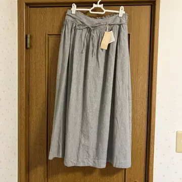 [택 포함 새상품] Studio CLIP 샴브레이 롱 스커트