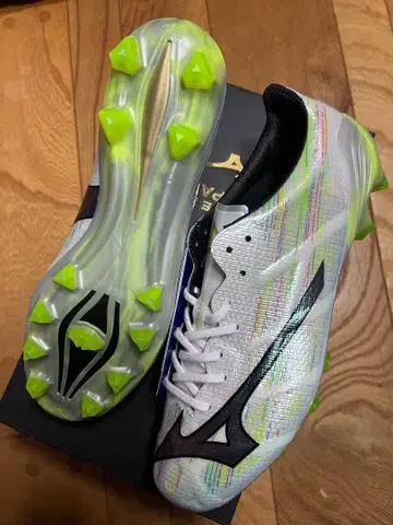 새상품 초특가 미즈노 미즈노알파 2 JAPAN 모렐리아 25.5cm