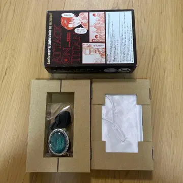 진격의 거인 23권 부록 엘빈 펜던트 리바이 스카프