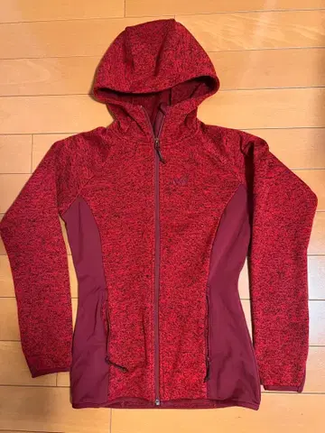 Millet 빨간색 풀 지퍼 후디 S 사이즈