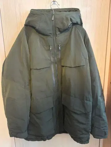 UNIQLO 하이브리드 다운 오버사이즈 파카 XL