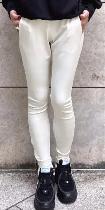 JENNE 슬림 레그 레깅스 제뉴