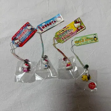 지역 한정 키티 스트랩