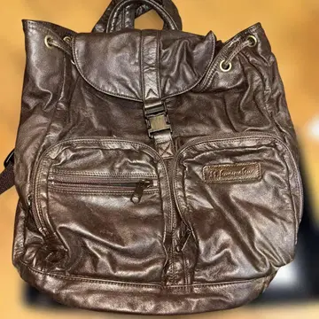 브라운 가죽 백팩