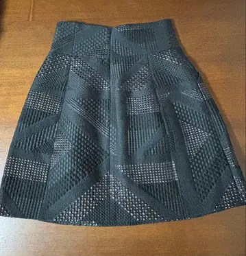 ETRO 블랙 미니 스커트 사이즈 40