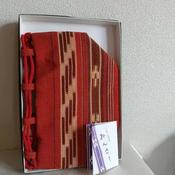 야에야마 민서 복조리 백 빨간색 계열