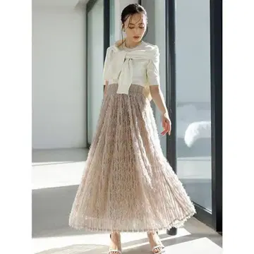 anuans 튤 자카드 볼륨 스커트 (BEIGE)