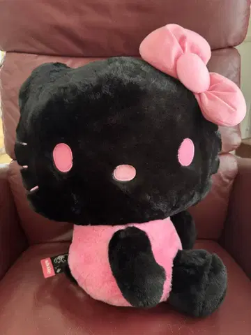 [ 새상품 ] 헬로키티 투톤 컬러 인형 GJ 봉제 인형