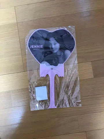 BLACKPINK 제니 부채