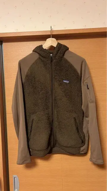 파타고니아 로스 로보스 후디 사이즈 L