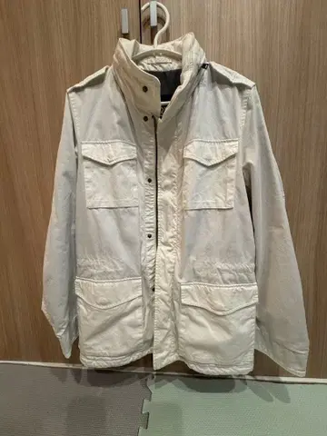 Herno 화이트 밀리터리 자켓