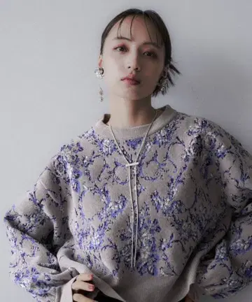 [ HARE ] 몰 다마스크 가라 니트 풀오버