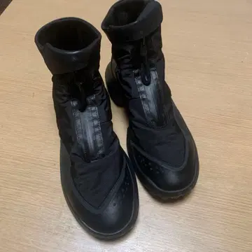 캠퍼 CRCLR GORE-TEX 42