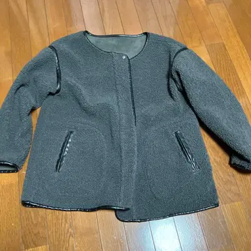 그레이 보아&가죽 느낌 리버서블 자켓