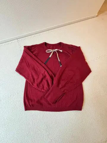 블루 라벨 리본 니트