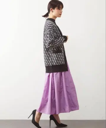 Tiara 자카드 니트 가디건 멜로즈