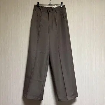 CLEL 프라임TR 세미 와이드 턱 슬랙스 베이지 계열 1 XS