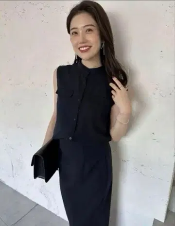 anuans 백 새틴 밴드 카라 슬리브리스 블라우스 블랙