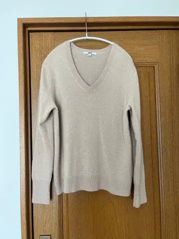 UNIQLO 캐시미어 V넥 스웨터 베이지 XL