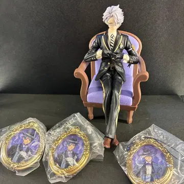 트위스테 아즈르 피규어