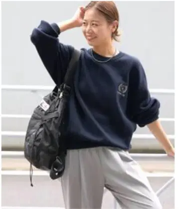 저널 스탠다드 리룸 엠블럼 니트 새상품급