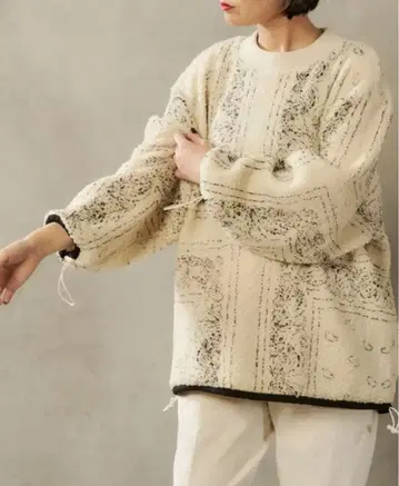 스미스타일 페이즐리 무늬 보아 플리스 풀오버 상의