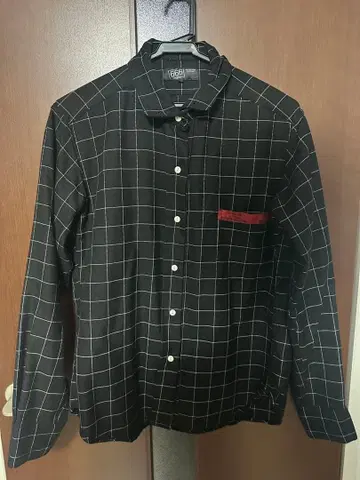 666 블랙 화이트 체크 긴팔 셔츠 M 사이즈