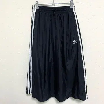 adidas 블랙 바스락 나일론 롱 스커트 플리스 사이즈 M