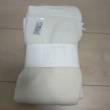 미사용 새상품 쿠라시키누 레깅스 실크가사네